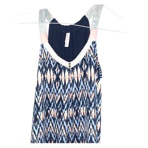 Small Patterned Tank